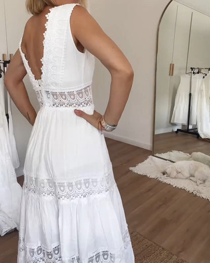 Charlotte™ | Robe d'été blanche avec encolure en V et dentelle romantique
